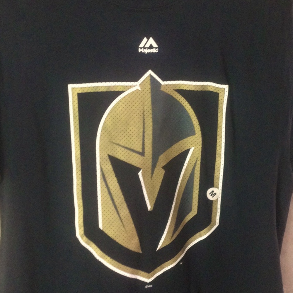 Goldnight black gold majestic NHL medium shirt